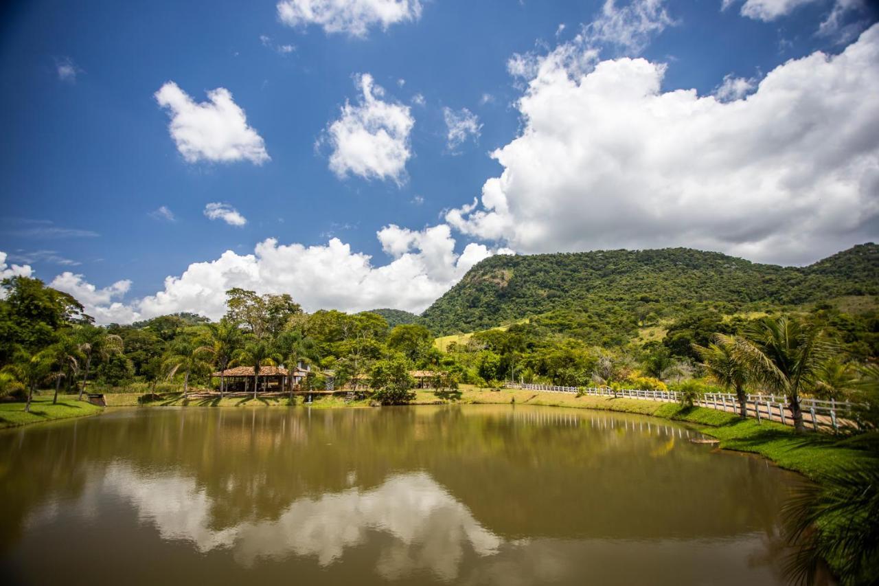 Hotel Fazenda Paciencia Сантана-дус-Монтис Экстерьер фото
