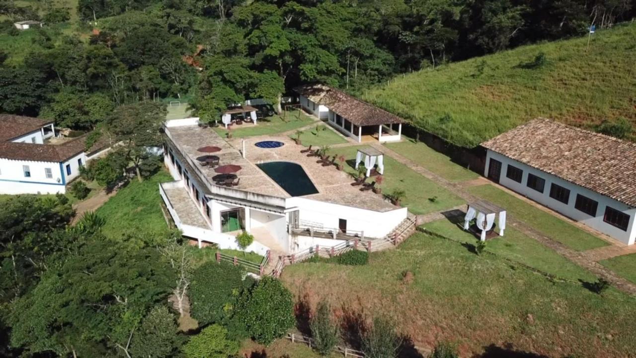Hotel Fazenda Paciencia Сантана-дус-Монтис Экстерьер фото